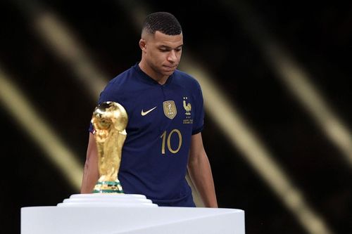 Mbappe mạo hiểm khi trở lại quá sớm?