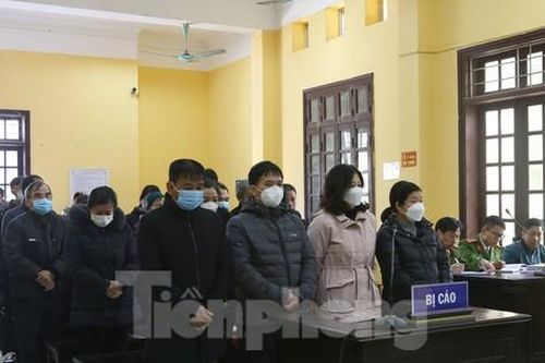 Tuyên án vụ làm giả giấy khám sức khỏe, 'bao' lý thuyết sát hạch cấp giấy phép lái xe ở Lạng Sơn