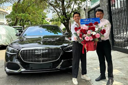 Minh Nhựa tậu liền cặp đôi Mercedes-Maybach hơn 16 tỷ trong nửa tháng
