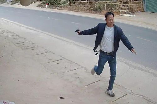 Truy bắt nghi phạm vận chuyển ma túy, dùng súng chống trả công an