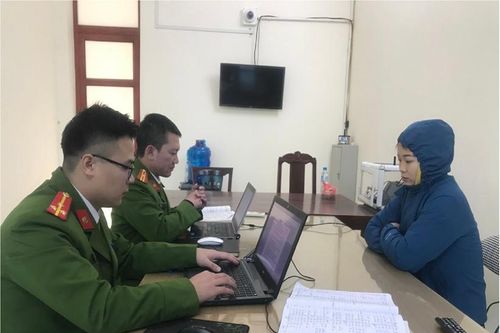 Triệt phá tụ điểm mại dâm trong nhà nghỉ