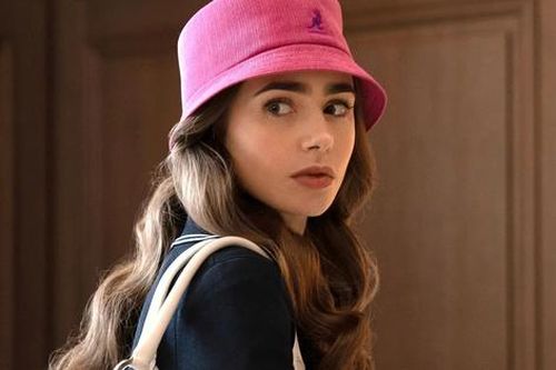 Thay đổi cách làm đẹp, nữ chính 'Emily in Paris' ngầm thể hiện những toan tính mới trong phần 3?