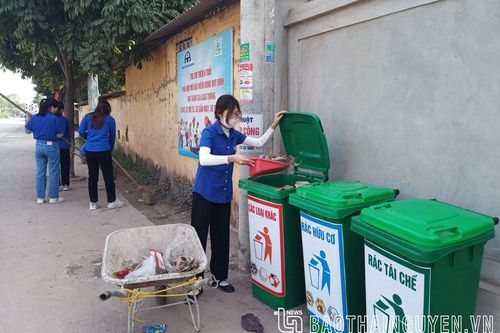 Tuổi trẻ Phú Bình chung tay xây dựng nông thôn mới