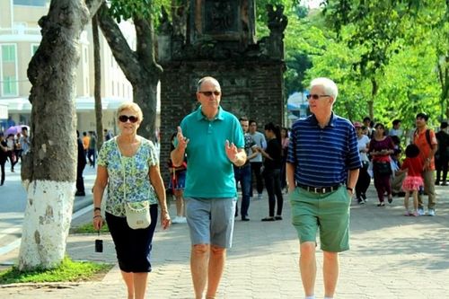TP Hà Nội: Tổng thu từ khách du lịch ước đạt trên 60.000 tỷ đồng trong năm 2022
