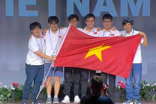 100% học sinh Việt Nam dự thi Olympic quốc tế 2022 đều có giải