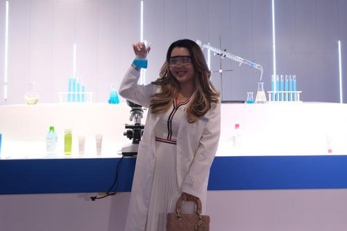Nghe beauty blogger chia sẻ kinh nghiệm làm đẹp cho da dầu