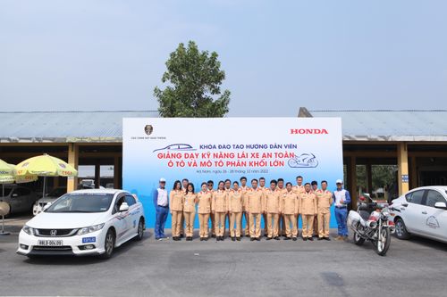 Triển khai thành công chương trình tập huấn lái xe an toàn