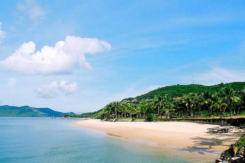 Bãi biển Nha Trang và Vũng Tàu lọt top 10 bãi biển nổi tiếng nhất thế giới