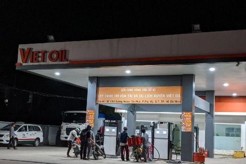 Điểm loạt sai phạm của ông lớn xăng dầu: Không đủ điều kiện vẫn được cấp phép?