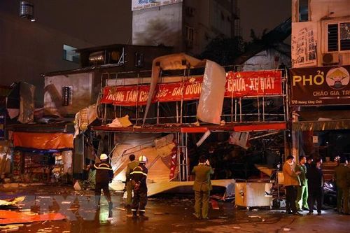 Hà Nội: Ba người bị bỏng trong vụ cháy, nổ tại phường Phú Diễn