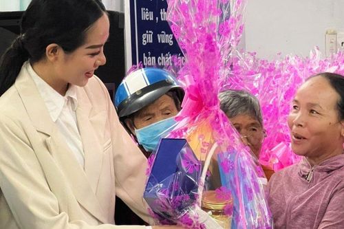 Sau đăng quang, Hoa hậu Thanh Thủy tích cực tham giác các hoạt động thiện nguyện
