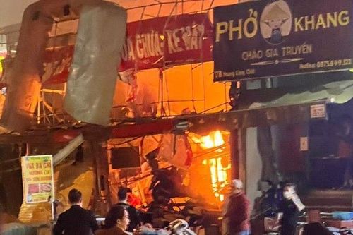 Hà Nội: Nguyên nhân vụ cháy nổ ở đường Hoàng Công Chất