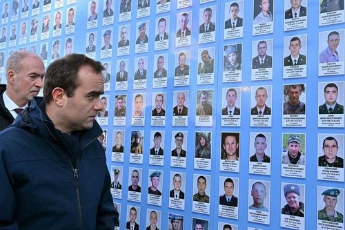 Pháp, Ba Lan tiếp tục hỗ trợ Ukraine, Saudi Arabia nói về 'giải pháp chính trị'