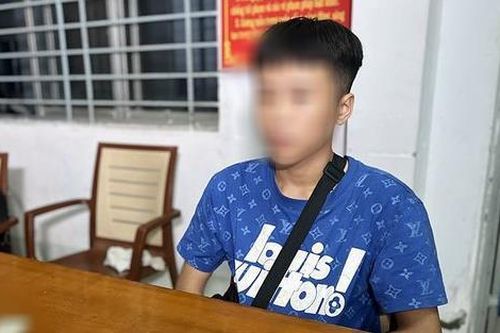 Thiếu niên 15 tuổi cướp tài sản của gái bán dâm sau khi 'ân ái'