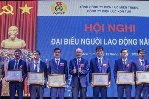 Công ty Điện lực Kon Tum: Hoàn thành xuất sắc nhiệm vụ năm 2022