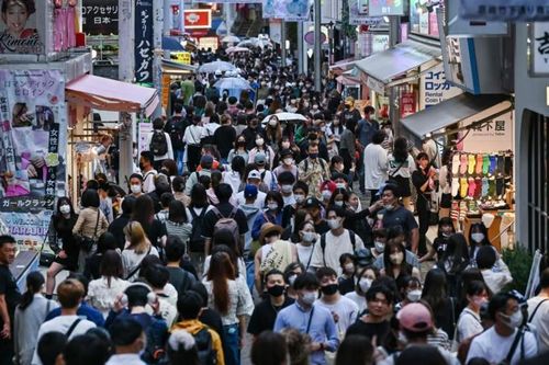 Các nước phản ứng thế nào khi du khách Trung Quốc trở lại?