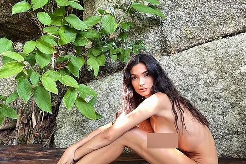 Bức ảnh gây chú ý của người mẫu nội y Victoria's Secret