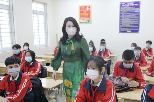 Một trường ở Hà Nội dự kiến thưởng Tết giáo viên 15 triệu đồng