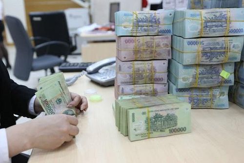 Năm 2022, dư nợ công và dư nợ vay nước ngoài trong phạm vi cho phép