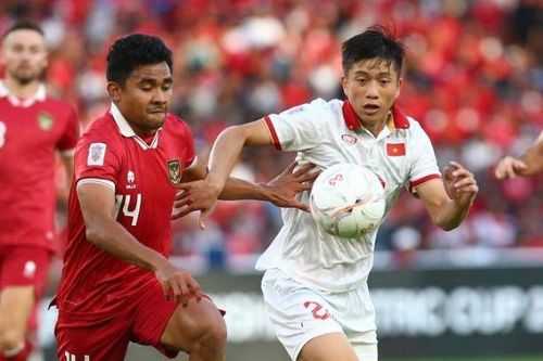Tuyển Việt Nam hòa Indonesia trên sân khách