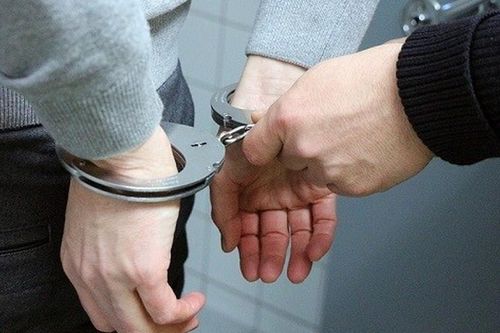 Tuyên án người đàn ông vô cớ dùng cuốc bổ người đi đường