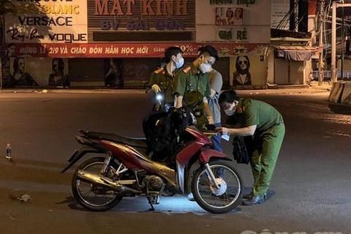 Va quẹt xe rồi xô xát khiến 2 người thương vong