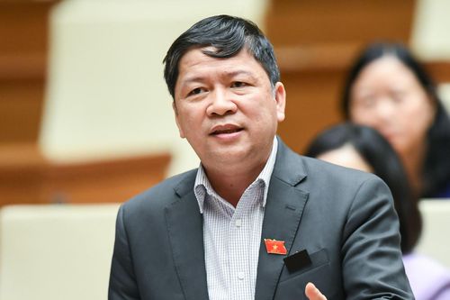 Chia không gian phát triển theo địa giới hành chính, bên đường đẹp, chỗ khúc khuỷu