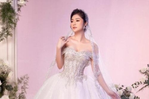 Diễn viên Thanh Trúc xác nhận đăng ký kết hôn, dừng hoạt động nghệ thuật
