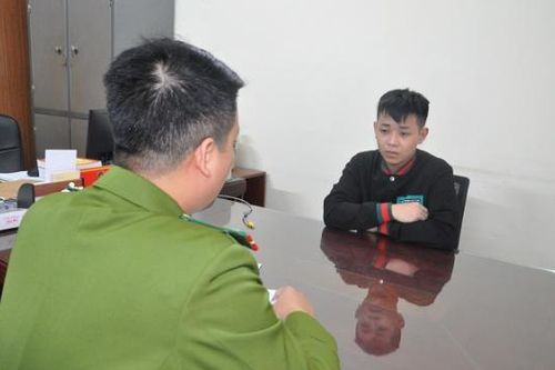 Hai lần 'yêu' bạn gái dưới 15 tuổi tại nhà