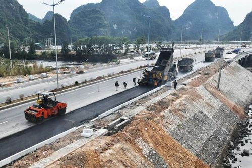 Quảng Ninh: Dự kiến hoàn thành đường bao biển Hạ Long - Cẩm Phả trước Tết Nguyên Đán