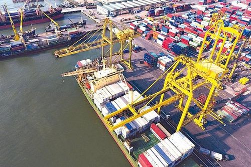 Hàng hải vượt sóng vươn khơi xa