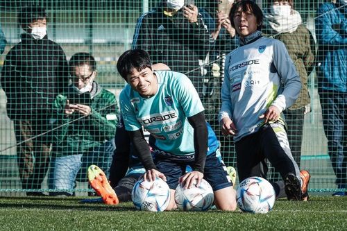 Công Phượng tập buổi đầu ở CLB Yokohama
