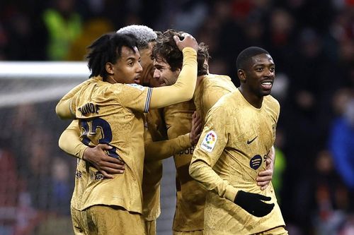 Thắng nghẹt thở Atletico, Barca nới rộng khoảng cách với Real