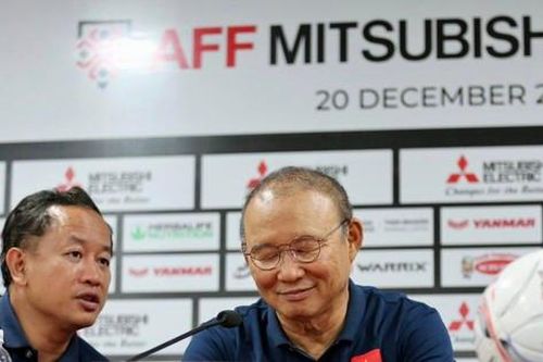 Trợ lý ngôn ngữ của HLV Park dự đoán đội sẽ gặp tuyển Việt Nam tại Chung kết AFF Cup 2022