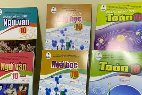 Bộ GD&ĐT phê duyệt SGK lớp 4, lớp 8 và lớp 11