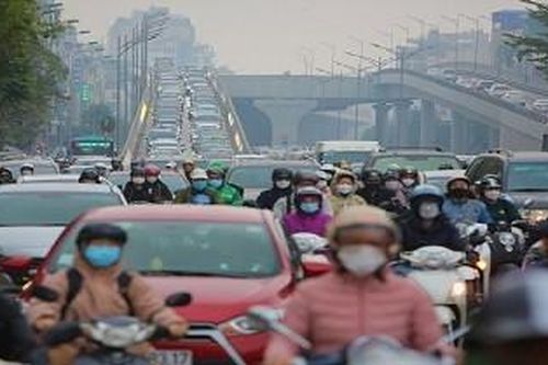 Nút giao Ngã Tư Sở trước ngày Vành đai 2 trên cao thông xe