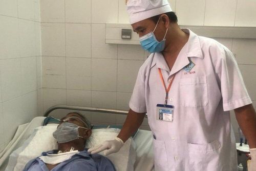 Kịp thời can thiệp cứu bệnh nhân u ác ở lưỡi chảy máu cấp tính
