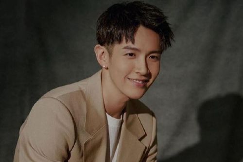 Một nam diễn viên nổi tiếng gặp tai nạn ở phim trường khiến khuôn mặt bị biến dạng, phải khâu 30 mũi