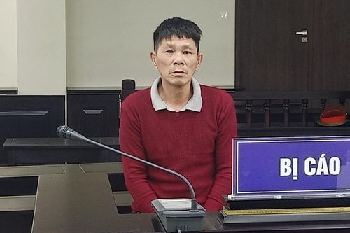 Mua xăng phóng hỏa đốt chết nhiều người nhưng bất thành