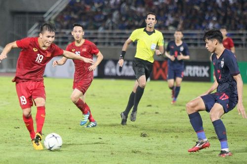 'Kỳ phùng địch thủ' đối đầu sau 14 năm tại chung kết AFF Cup