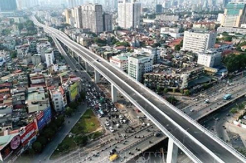 Toàn cảnh đường Vành đai 2 đoạn cầu Vĩnh Tuy đến Ngã Tư Sở