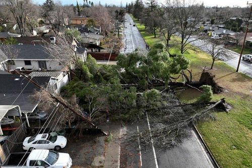 Vì sao Tổng thống Biden tuyên bố tình trạng khẩn cấp ở California?