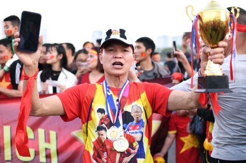 Không khí sôi động trước chung kết AFF Cup