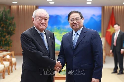 Thủ tướng Phạm Minh Chính tiếp Bộ trưởng Tài chính Nhật Bản