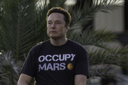 Công ty cứu vãn Elon Musk