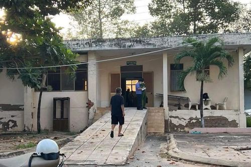Một người đàn ông bị đâm tử vong khi đang tắm
