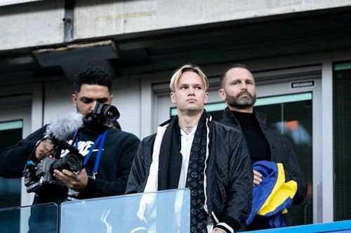 Quay lưng với Arsenal, 'bom tấn' Mykhaylo Mudryk chính thức về Chelsea