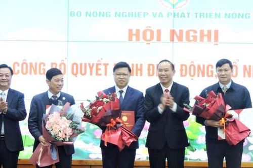 Bộ Nông nghiệp điều động, bổ nhiệm 23 lãnh đạo Cục, vụ