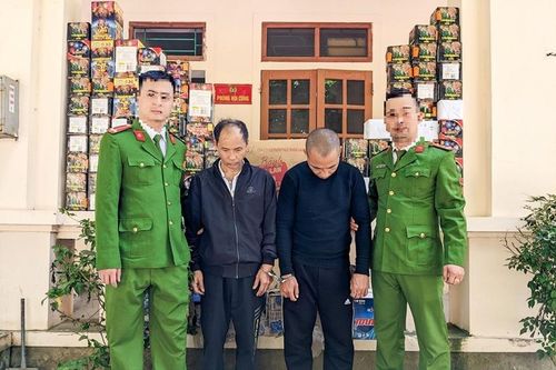 Nghệ An: Phá chuyên án bắt 4 tạ pháo