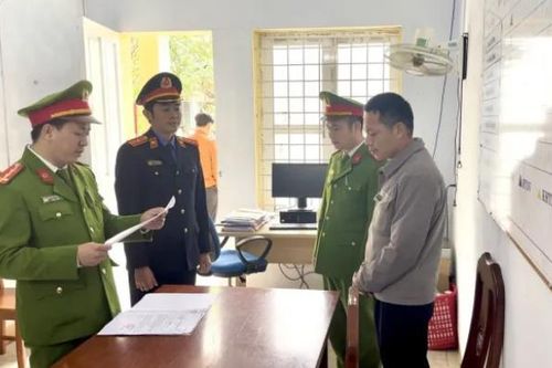 Phê chuẩn khởi tố đối tượng mua 1 cá thể tê tê